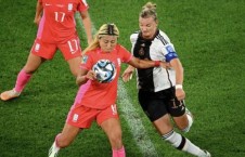 世界杯日韩双双出局视频,日韩双双出局，足球盛宴落幕？”